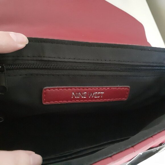 Nine West NWT Sleigh Mini Cross Body Dark Cherry Purse with Coin Purse NO STRAP - Picture 7 of 10
